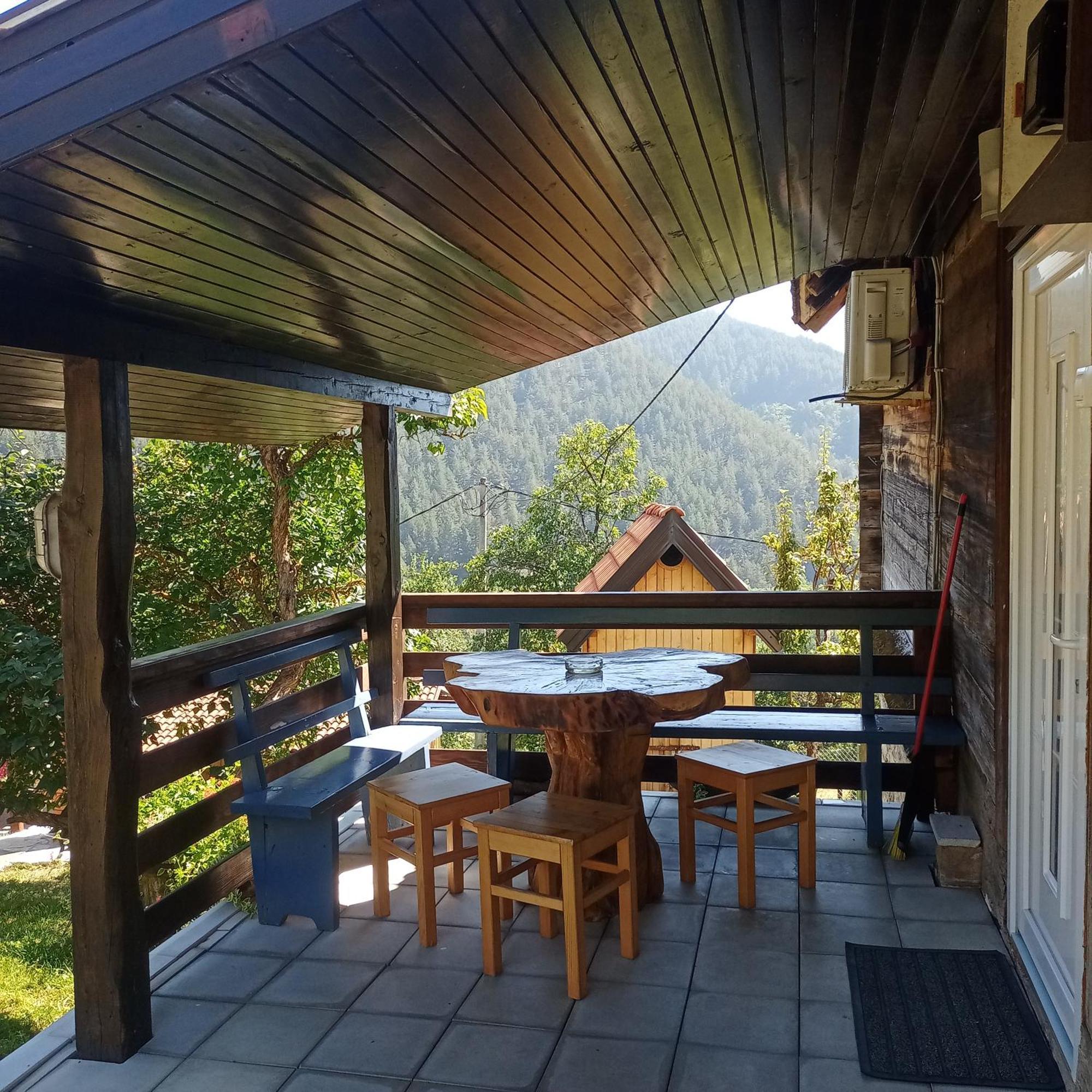 Ljubov Kutak Mokra Gora Exterior foto
