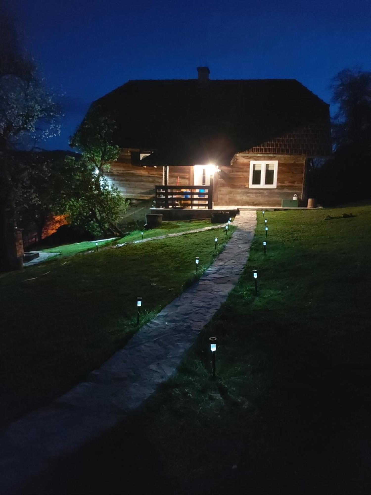 Ljubov Kutak Mokra Gora Exterior foto